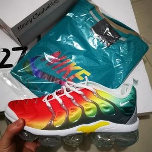 vapormax henry chadwick